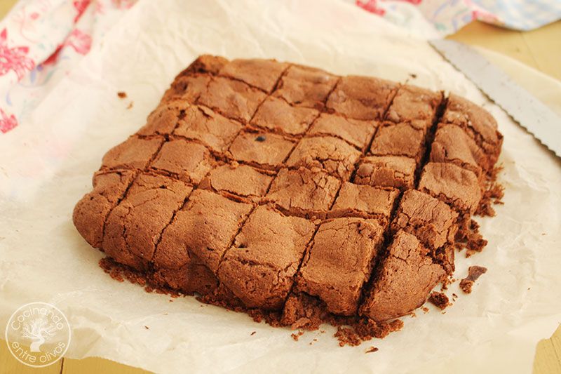 Brownie-de-chocolate-y-nueces-receta-(19)