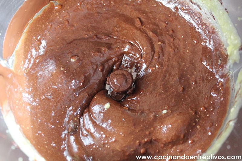 Brownie de aguacate receta www.cocinandoentreolivos.com (12)