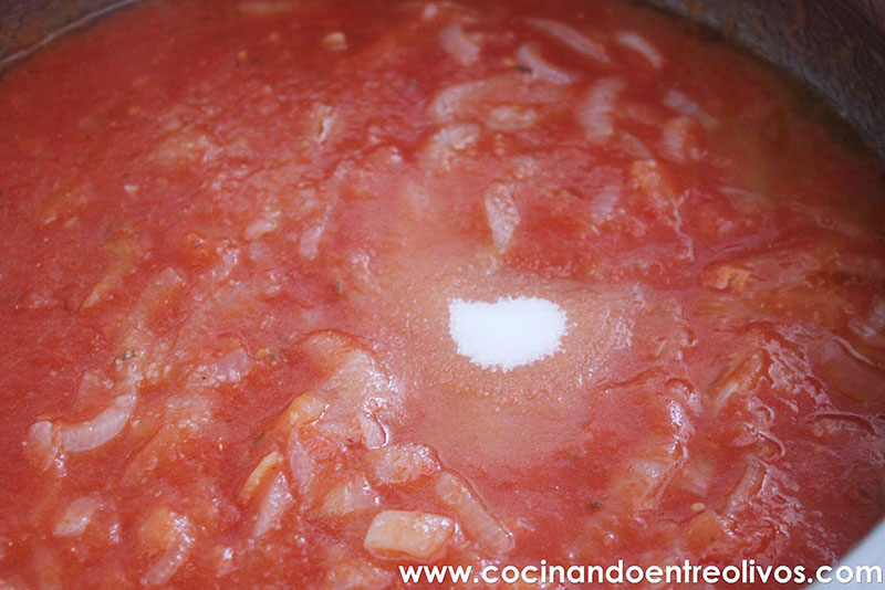 Bacalao encebollado con tomate de Jaén