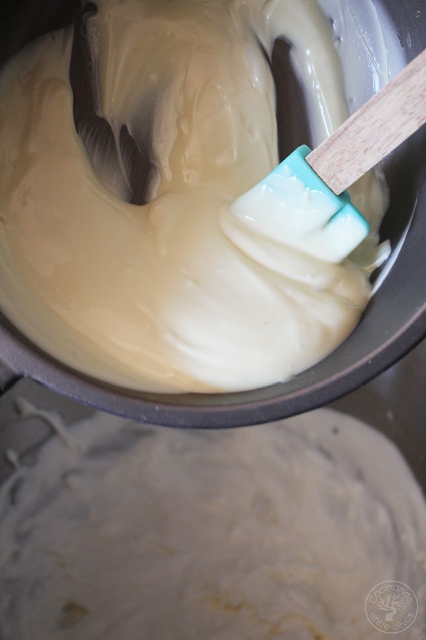 como hacer mousse de chocolate blanco paso 8
