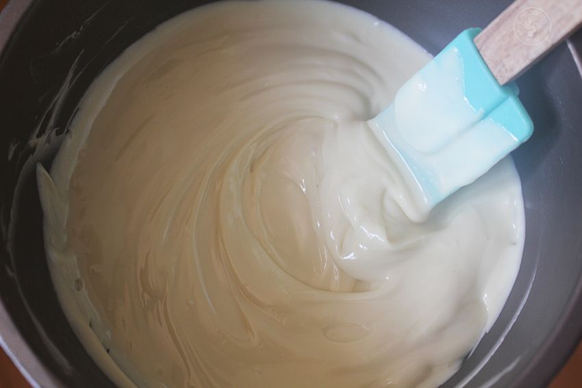 como hacer mousse de chocolate blanco paso 2