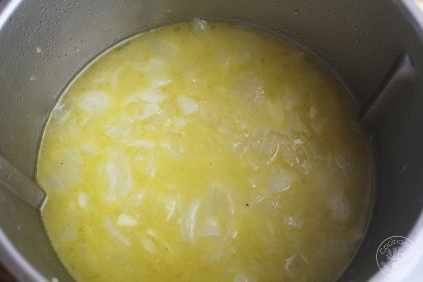 Sopa de cebolla Thermomix www.cocinandoentreolivos.com (10)