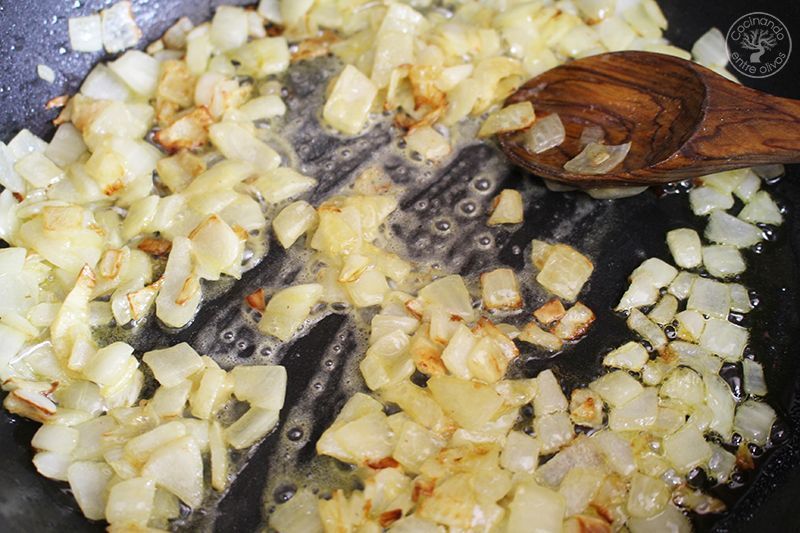 Albondigas de bacalao receta www.cocinandoentreolivos.com (22)