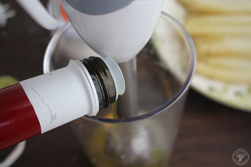 Esparragos blancos frescos con mayonesa de aguacate receta (15)