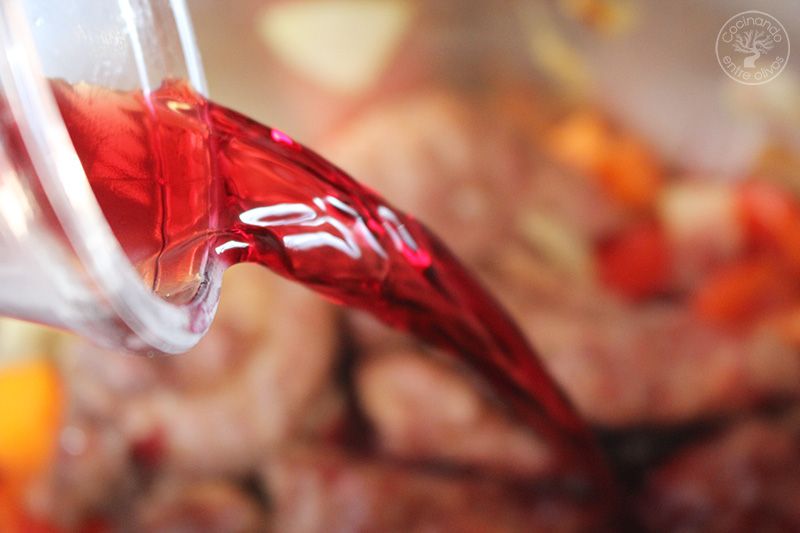 Carrilleras en salsa de vino tinto a la canela (9)