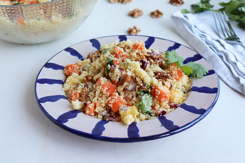 Ensalada de cous cous con batata y nueces