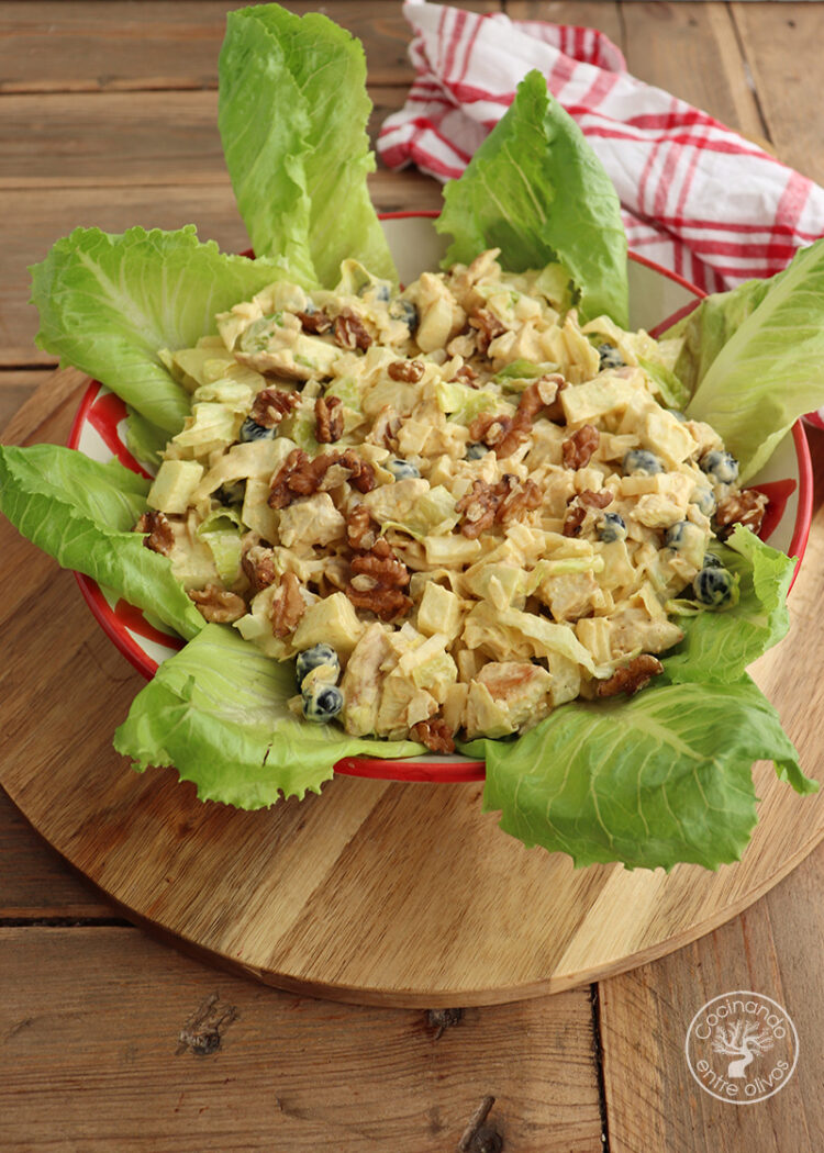 Ensalada De Pollo Al Curry Cocinando Entre Olivos