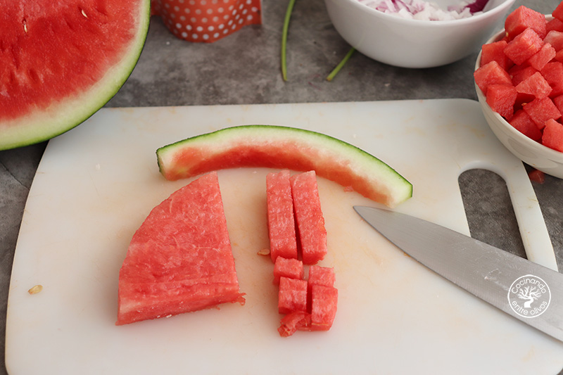 Ensalada de cous cous con sandia y queso fresco