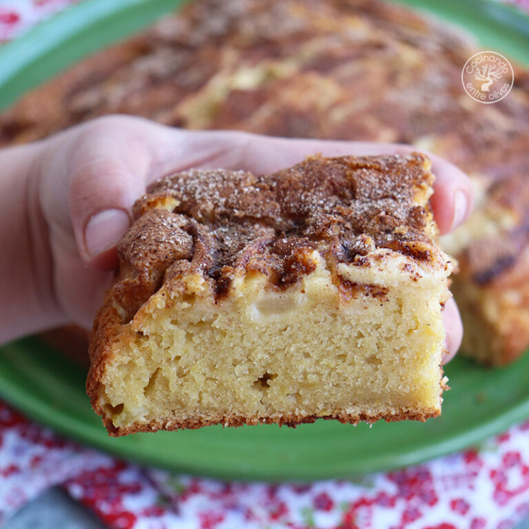 Bizcocho de manzana con aceite de oliva virgen extra